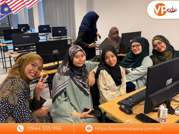 Vision University College Malaysia cung cấp nhiều chương trình học đa dạng