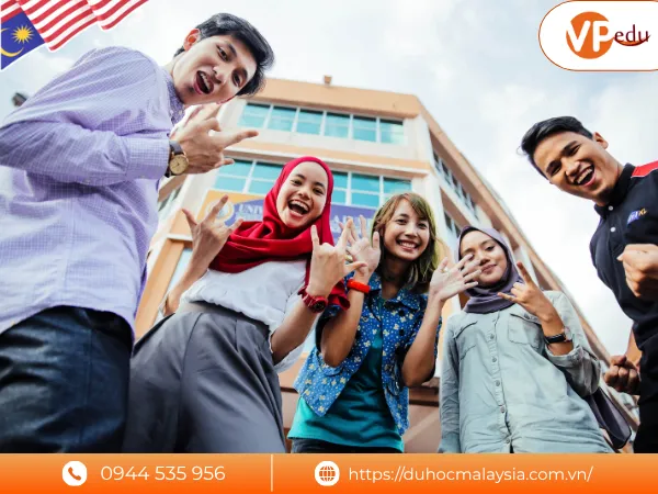 học bổng và học phí cho sinh viên quốc tế đại học Kuala Lumpur