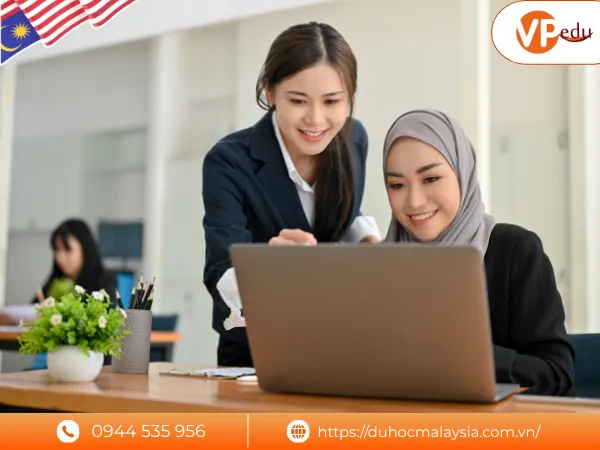 Cơ hội việc làm và phát triển nghề nghiệp khi du học Malaysia Kuala Lumpur