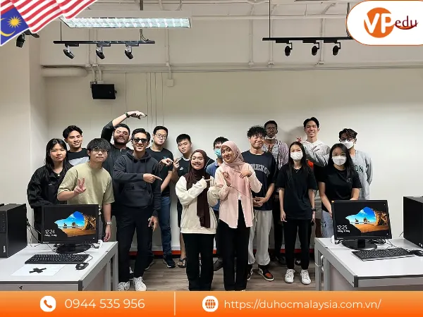 Vì sao nên học tại University of Wollongong Malaysia