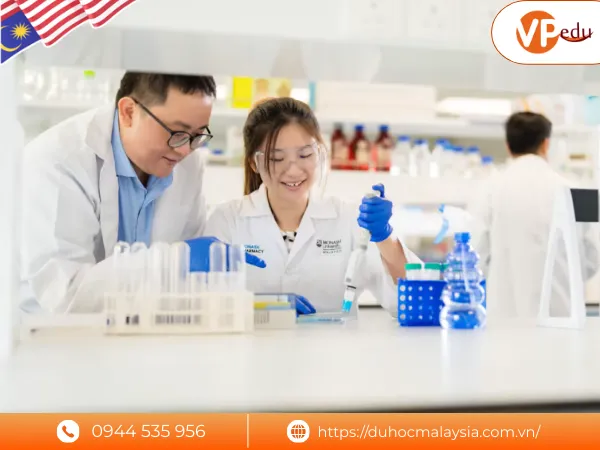 du học ngành dược ở đại học Monash Malaysia