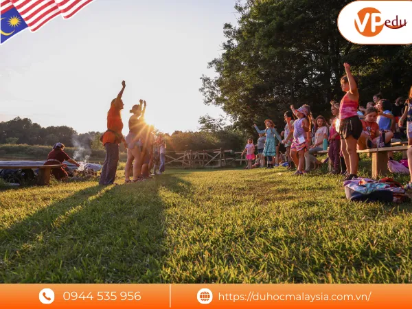 Chương trình trại hè tiếng Anh cho bé