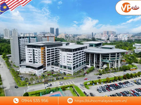 APU University - Đại học hàng đầu về CNTT, IT