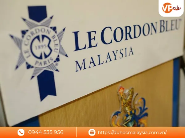 Sinh viên học nấu ăn theo chương trình đào tạo chuẩn quốc tế tại Le Cordon Bleu Malaysia