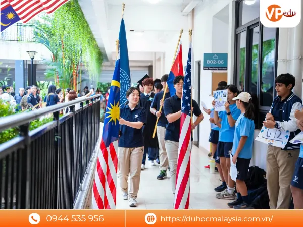  Khám phá chương trình giáo dục Mỹ tại FCIS